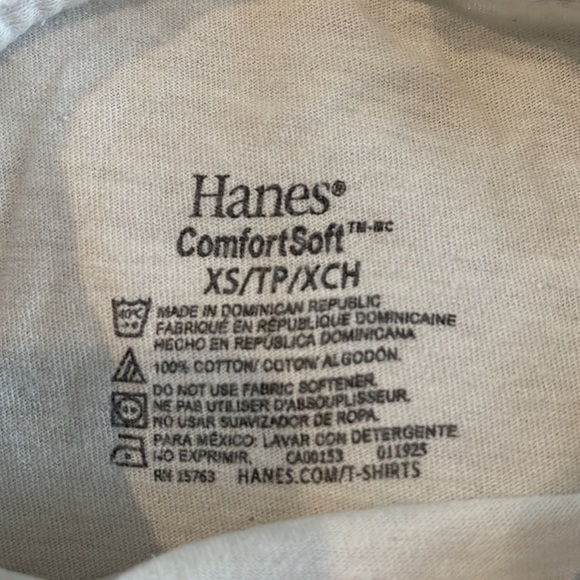19 Hanes boys undershirt - Picture 2 of 3